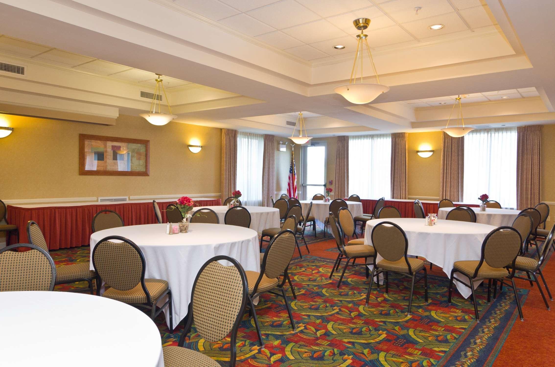 Hilton Garden Inn Wooster Dış mekan fotoğraf