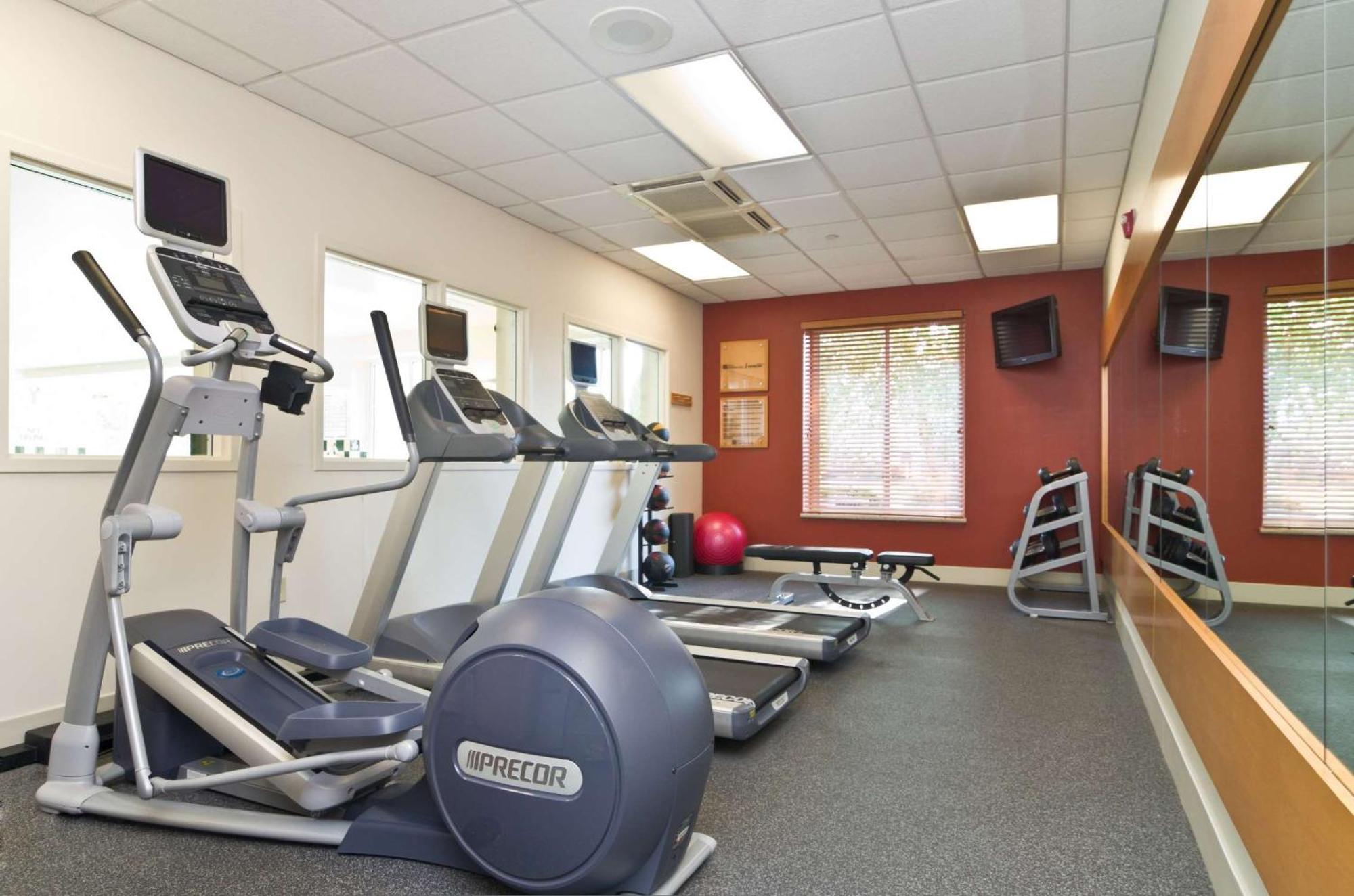 Hilton Garden Inn Wooster Dış mekan fotoğraf