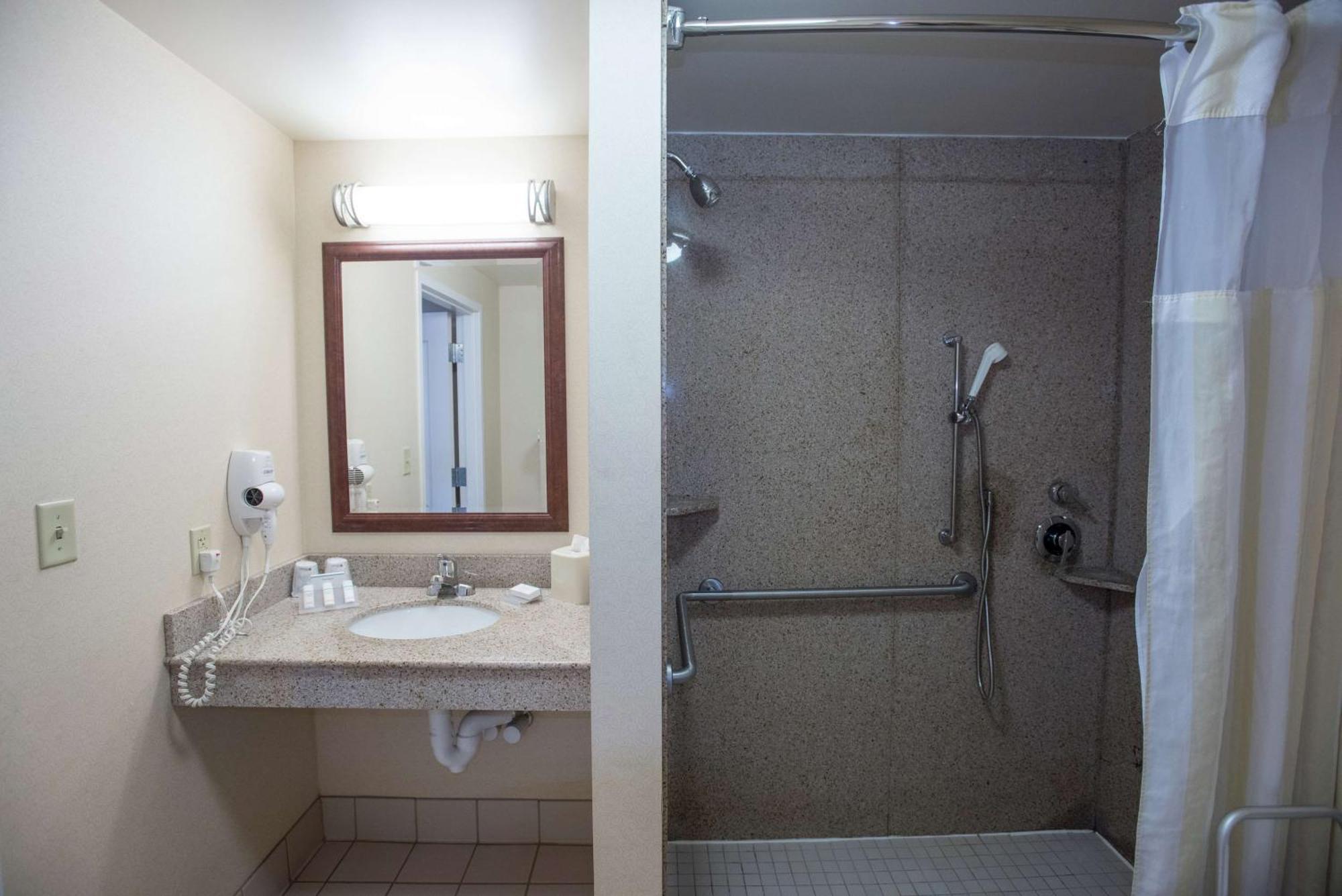 Hilton Garden Inn Wooster Dış mekan fotoğraf