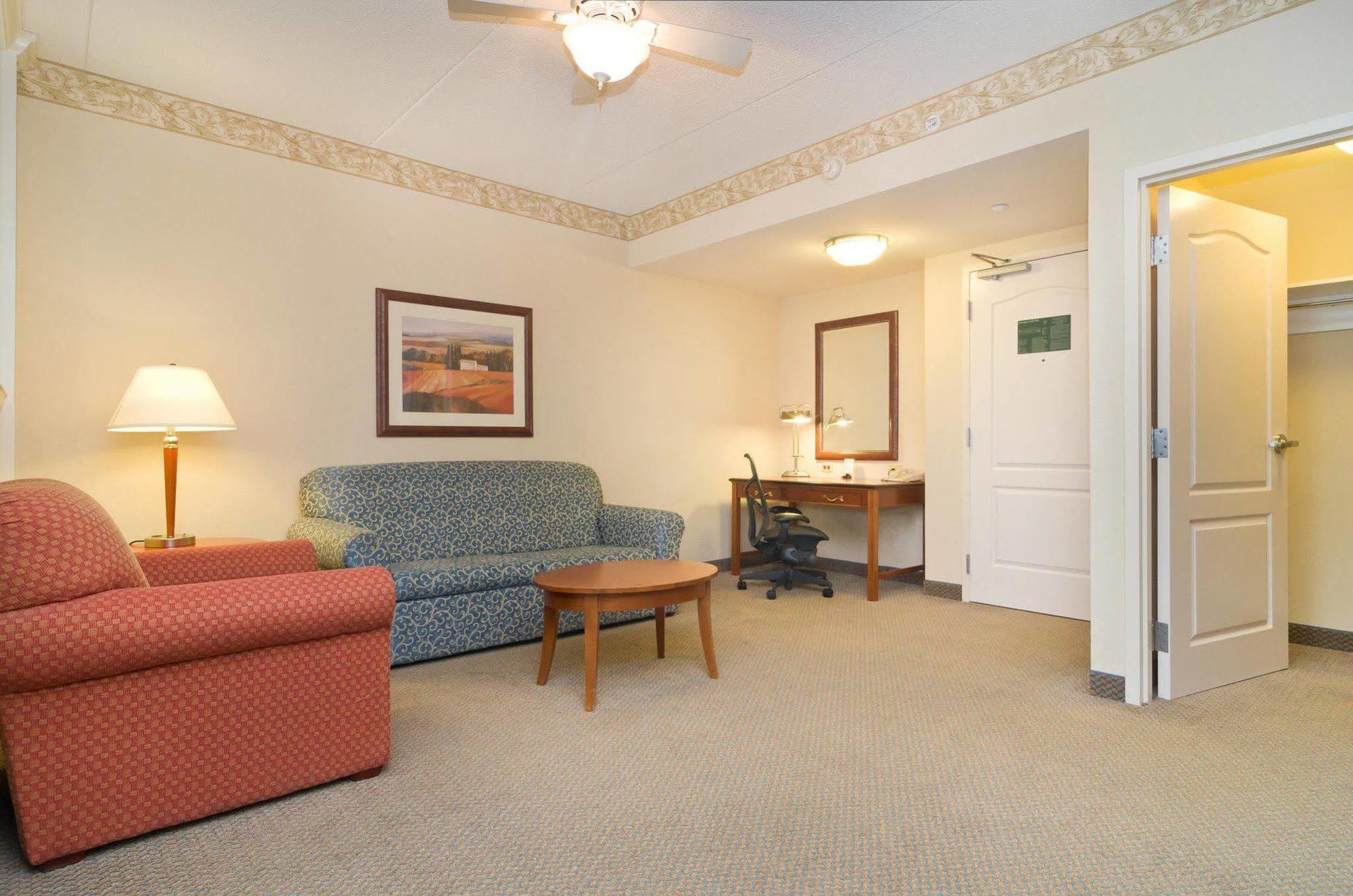 Hilton Garden Inn Wooster Dış mekan fotoğraf