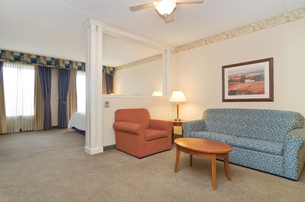 Hilton Garden Inn Wooster Oda fotoğraf